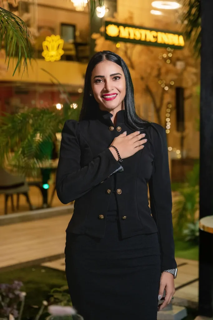 International visitors enjoying elegant Indian dining at Mystic India Panama